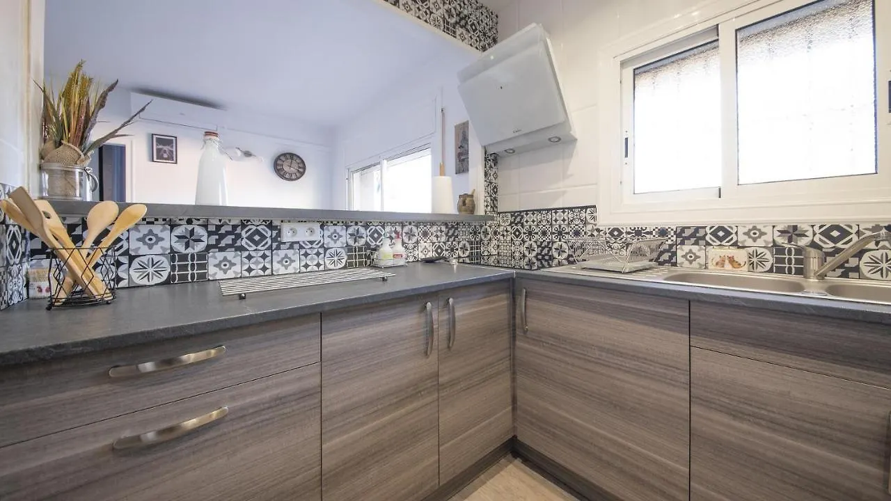 Apartment R96 - Apartamento Jocelyne Cerca De La Playa Segur de Calafell